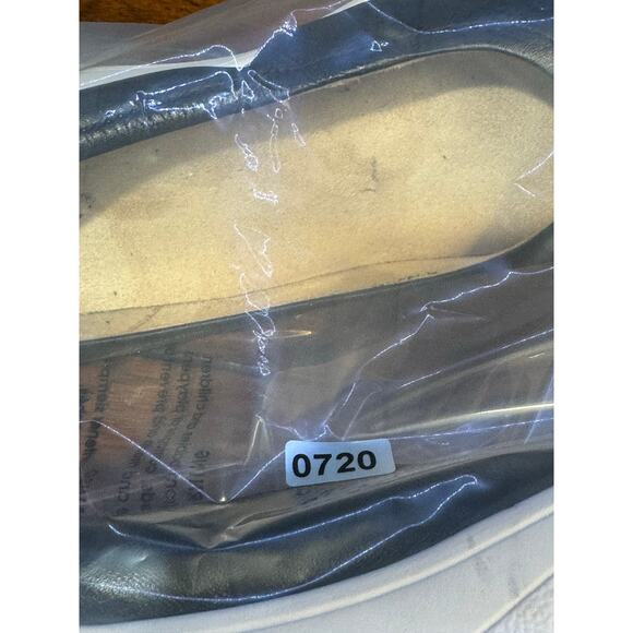 Women's Viconic wedge shoe size 9 - Picture 8 of 8